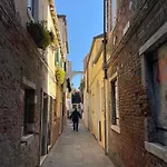 La Bianca Di Venezia